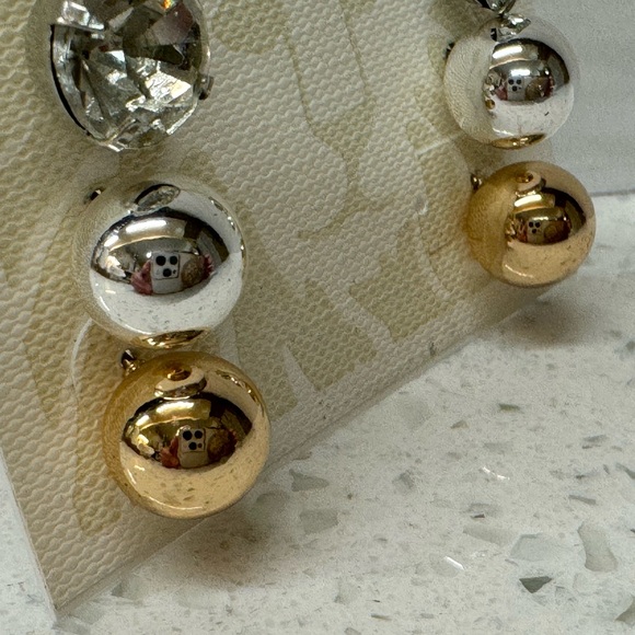 ANNE KLEIN STUD EARRINGS - Picture 5 of 13